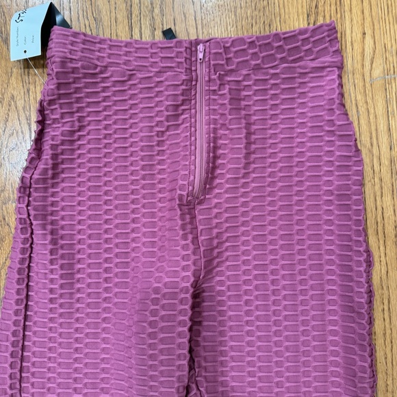 High waist textured TikTok leggings with zipper - Picture 2 of 4